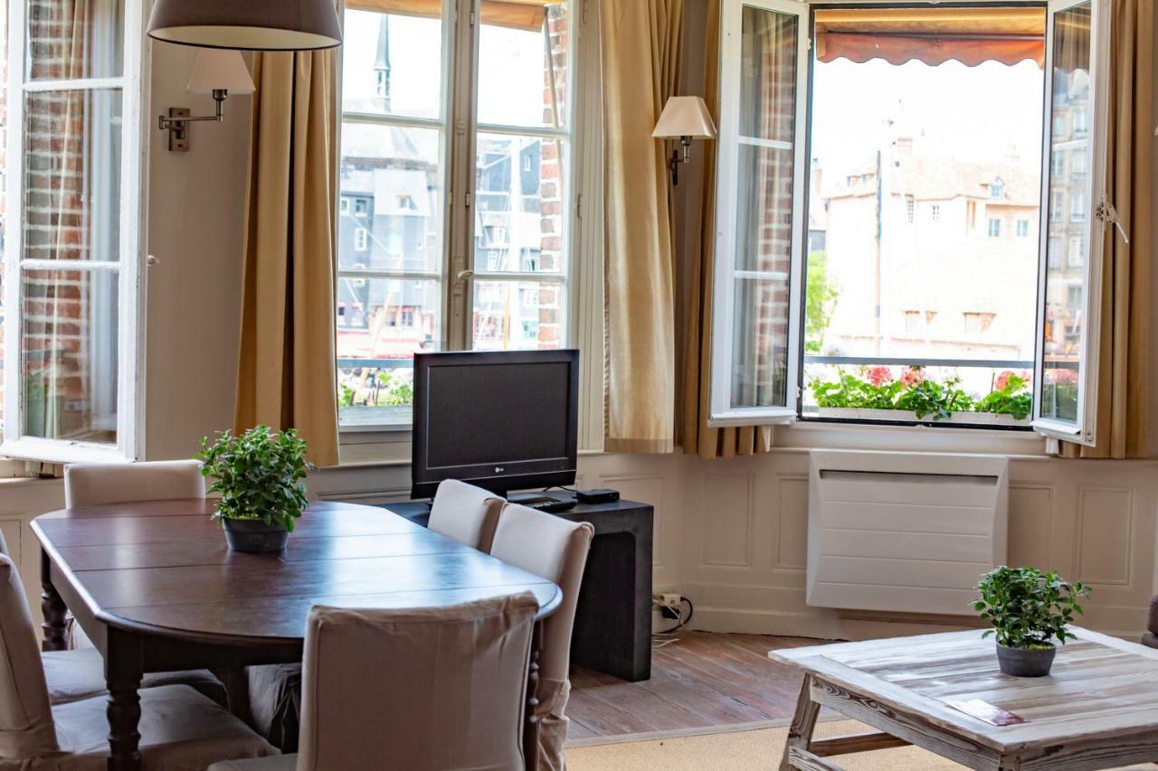 Appartement Vieux Bassin องเฟลอร์ ภายนอก รูปภาพ